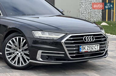 Седан Audi A8 2018 в 