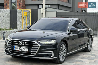 Седан Audi A8 2018 в 