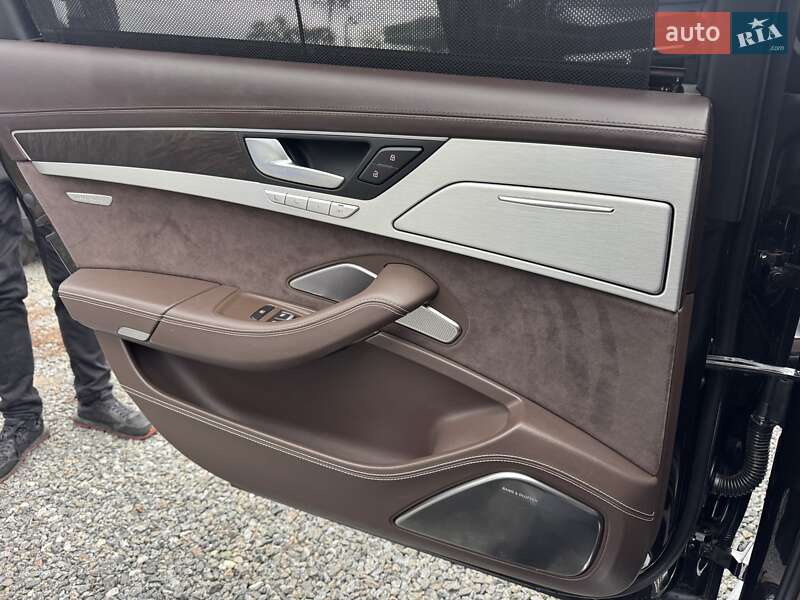 Седан Audi A8 2012 в Тернополе фото 108 Седан Audi A8 2012 в Тернополе