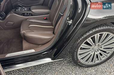 Седан Audi A8 2012 в 
