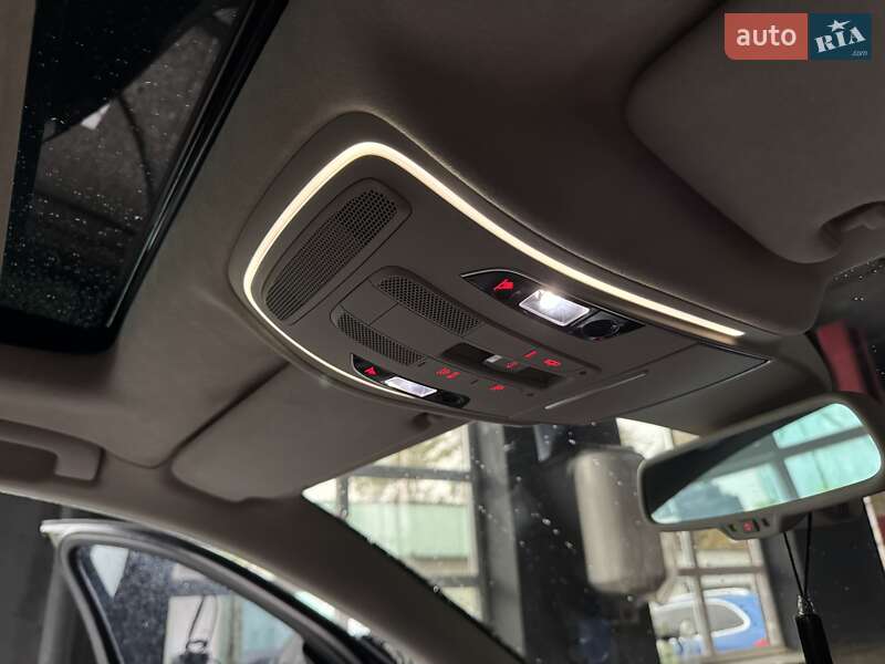 Седан Audi A8 2012 в Тернополе фото 41 Седан Audi A8 2012 в Тернополе