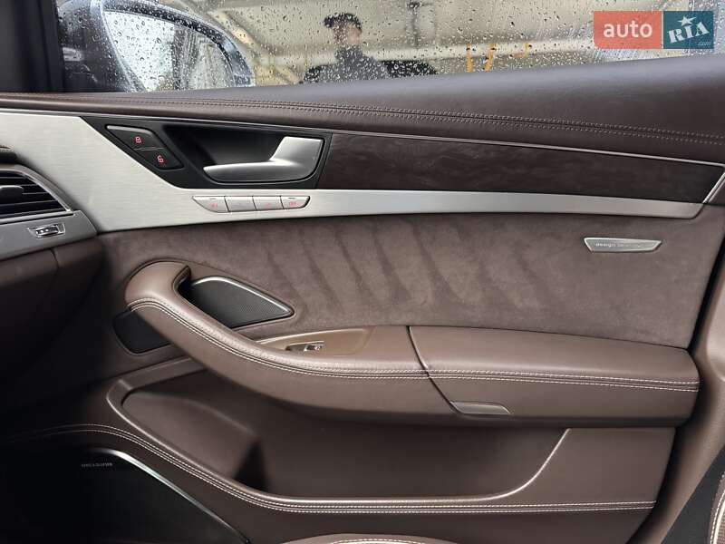 Седан Audi A8 2012 в Тернополе фото 78 Седан Audi A8 2012 в Тернополе