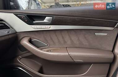 Седан Audi A8 2012 в 