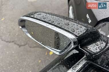 Седан Audi A8 2012 в 