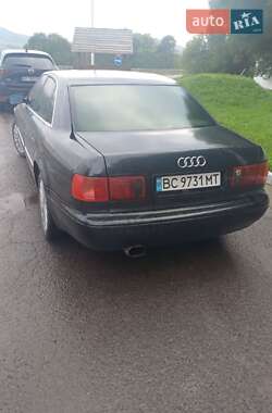 Седан Audi A8 1998 в Львове