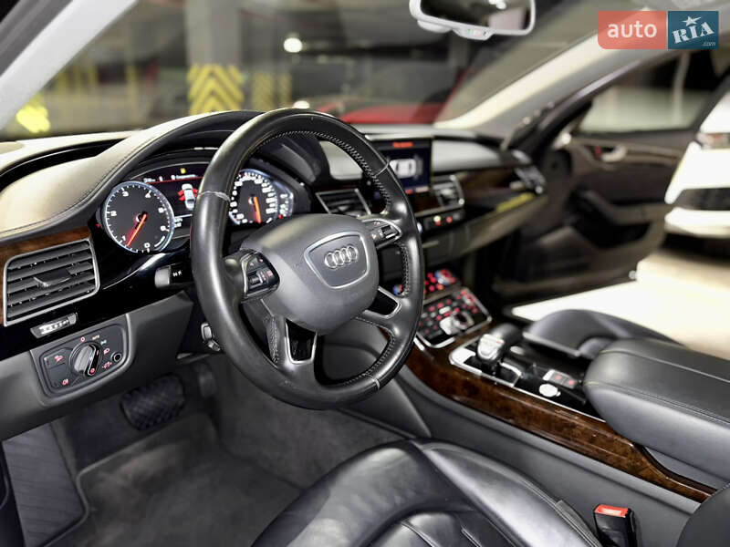 Седан Audi A8 2017 в Києві фото 18 Седан Audi A8 2017 в Києві