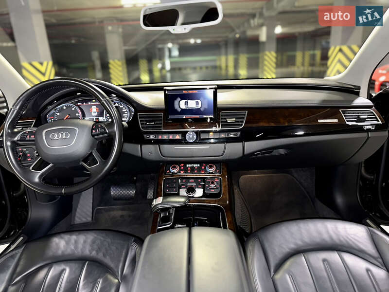 Седан Audi A8 2017 в Києві фото 35 Седан Audi A8 2017 в Києві