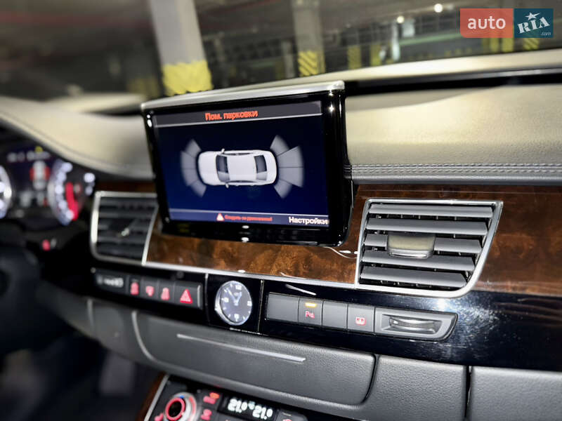 Седан Audi A8 2017 в Києві фото 44 Седан Audi A8 2017 в Києві