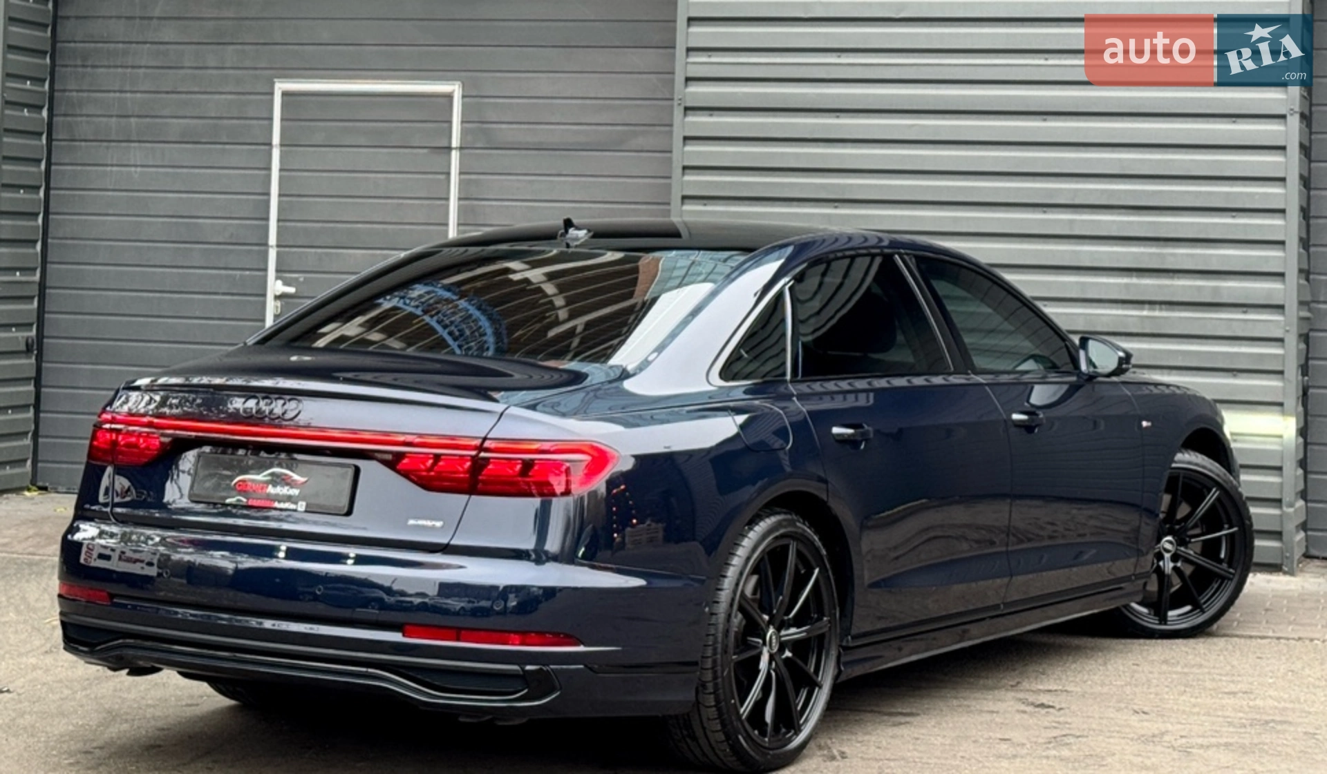 2022 Audi A8 - мініатюра 12