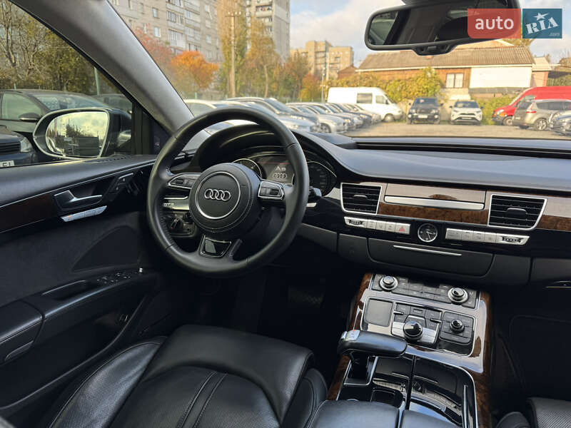 Седан Audi A8 2014 в Бердичеве