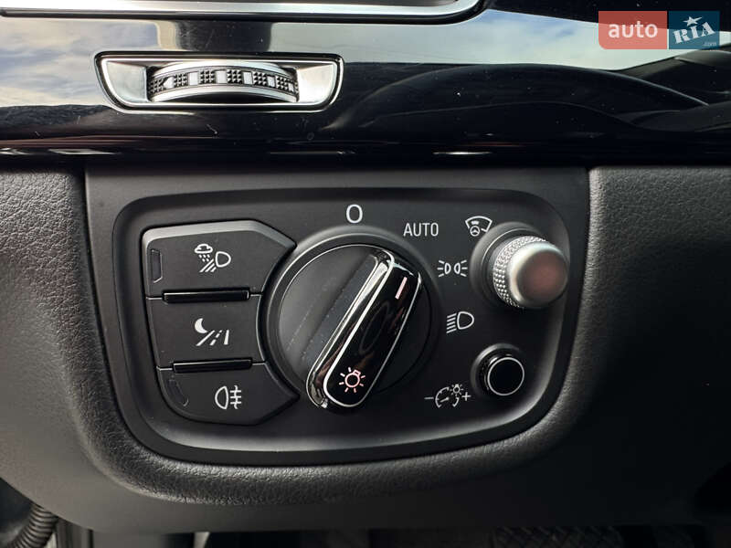 Седан Audi A8 2014 в Бердичеве