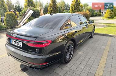 Седан Audi A8 2021 в Львові