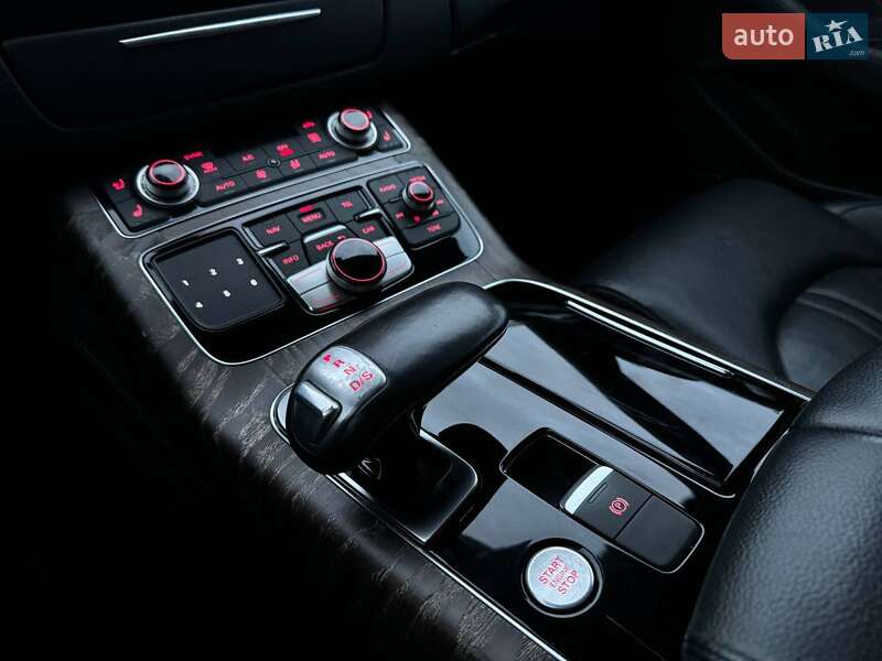 Седан Audi A8 2015 в Києві фото 24 Седан Audi A8 2015 в Києві