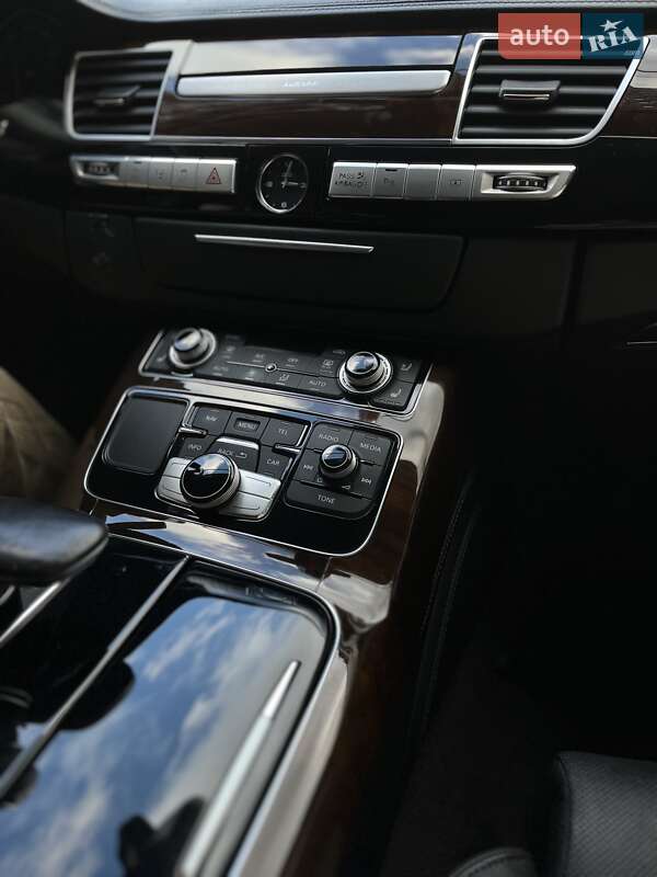 Седан Audi A8 2015 в Бучі фото 15 Седан Audi A8 2015 в Бучі