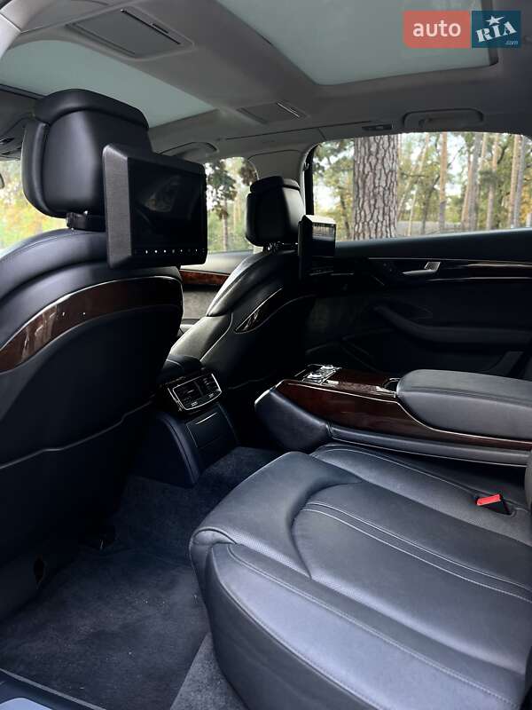 Седан Audi A8 2015 в Бучі фото 22 Седан Audi A8 2015 в Бучі