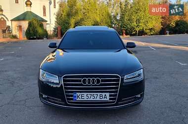 Седан Audi A8 2014 в Кривом Роге