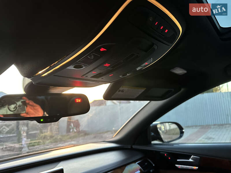 Седан Audi A8 2013 в Тернополе