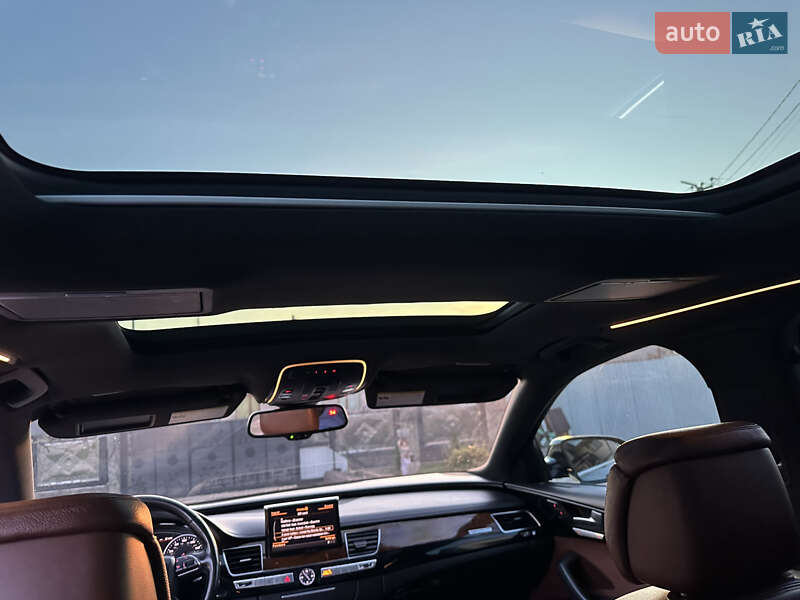 Седан Audi A8 2013 в Тернополе