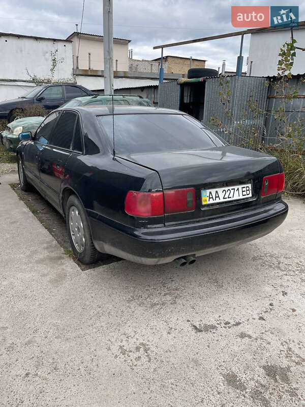 Седан Audi A8 1997 в Киеве фото Седан Audi A8 1997 в Киеве