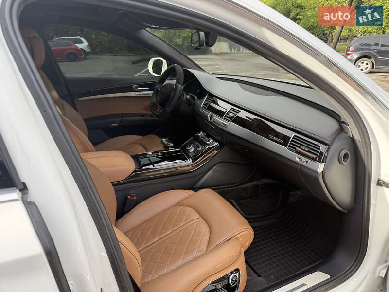 Седан Audi A8 2014 в Днепре фото 9 Седан Audi A8 2014 в Днепре