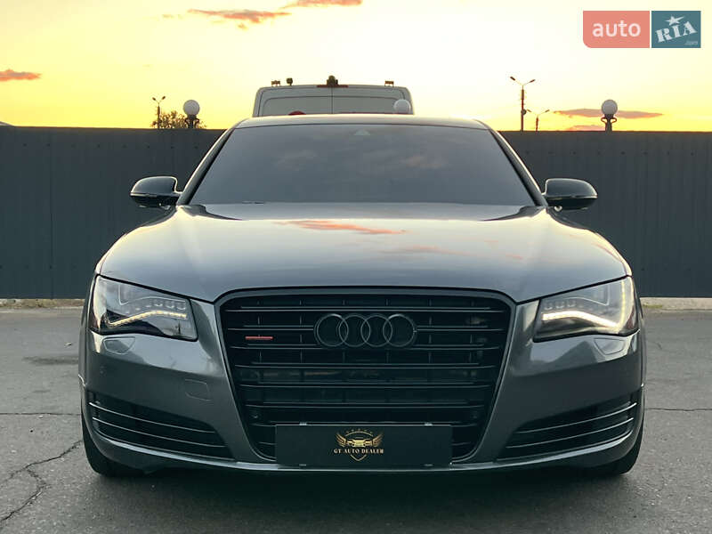 Седан Audi A8 2013 в Одессе