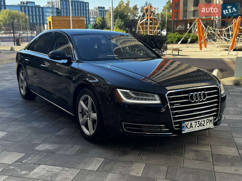 Седан Audi A8 2015 в Києві