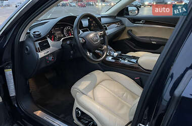Седан Audi A8 2013 в Одессе