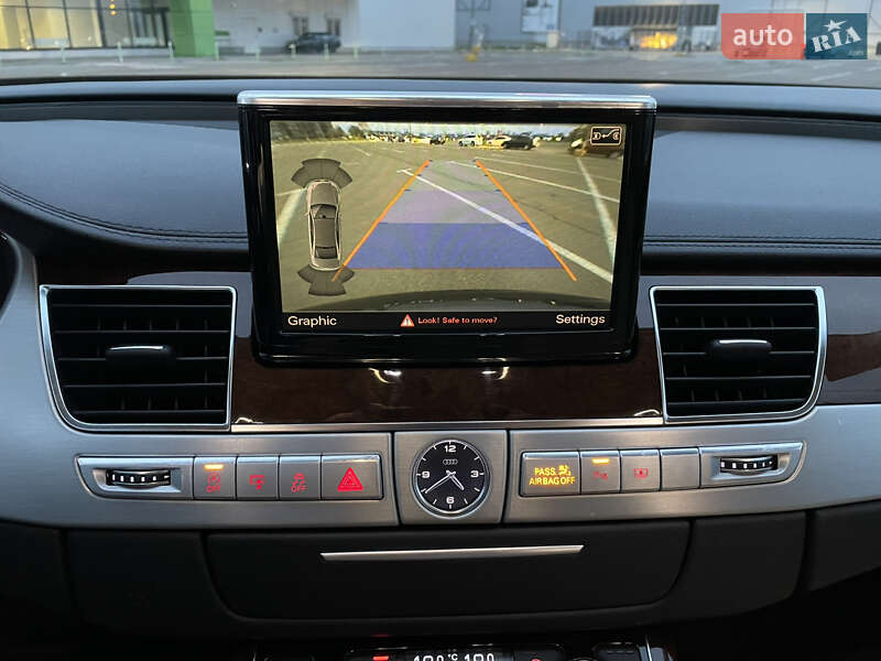 Седан Audi A8 2013 в Одессе