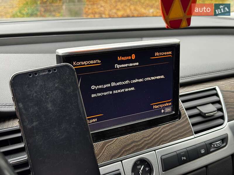 Седан Audi A8 2016 в Києві