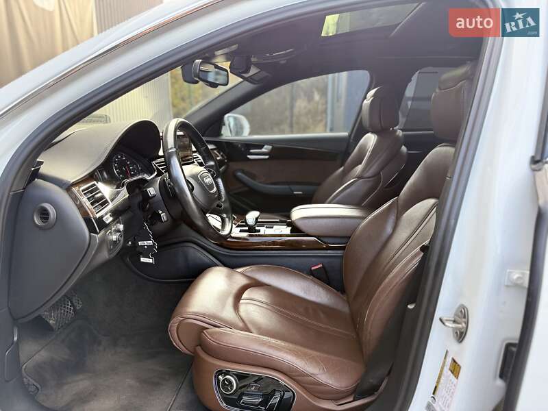 Седан Audi A8 2016 в Львові фото 35 Седан Audi A8 2016 в Львові