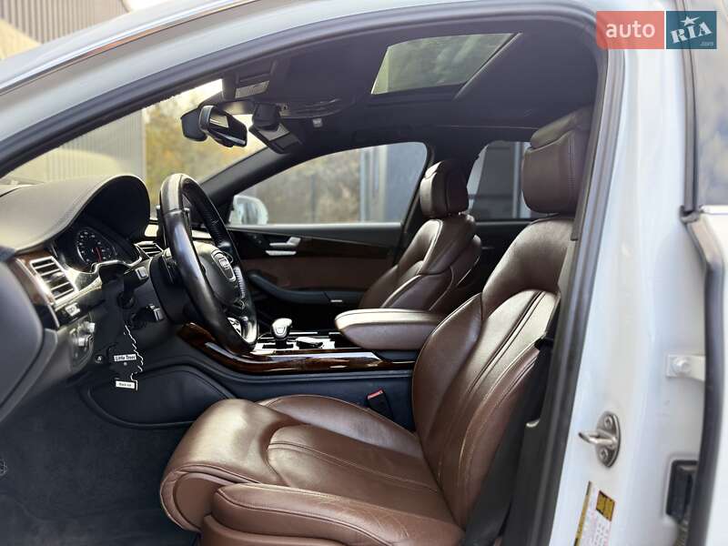 Седан Audi A8 2016 в Львові фото 39 Седан Audi A8 2016 в Львові