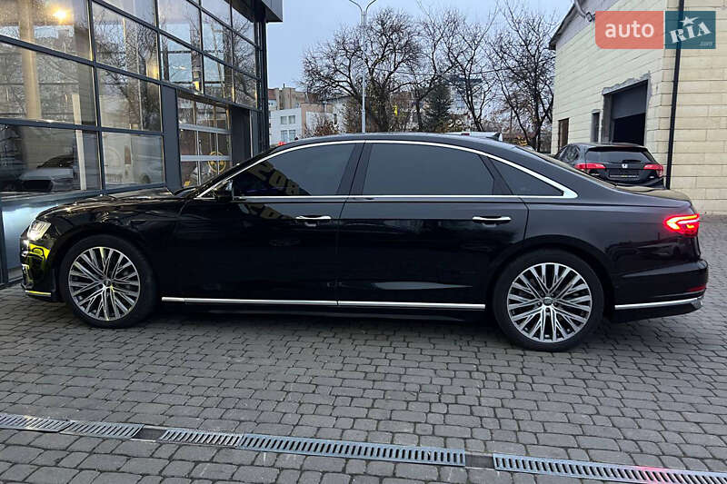 Седан Audi A8 2019 в Ивано-Франковске