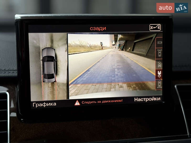 Седан Audi A8 2015 в Києві