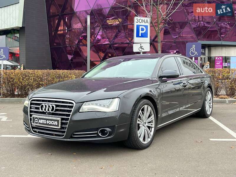 Седан Audi A8 2012 в Києві