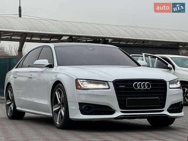 Седан Audi A8 2017 в Запорожье