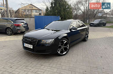 Седан Audi A8 2012 в Миколаєві
