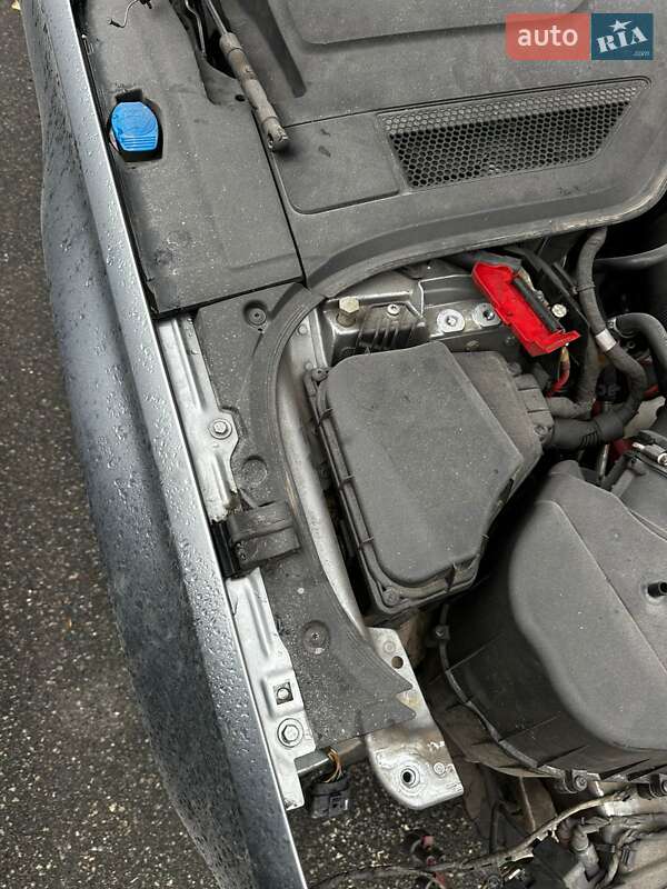 Седан Audi A8 2012 в Києві фото 14 Седан Audi A8 2012 в Києві