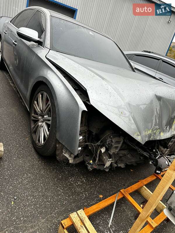 Седан Audi A8 2012 в Києві фото 2 Седан Audi A8 2012 в Києві