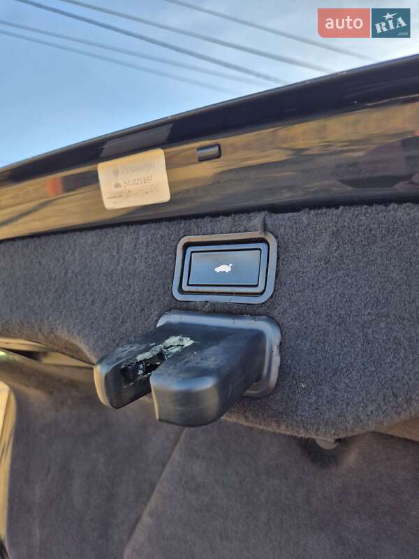 Седан Audi A8 2003 в Хмельницком