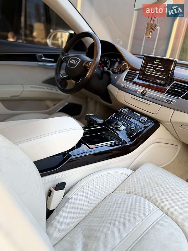 Седан Audi A8 2012 в Києві фото 23 Седан Audi A8 2012 в Києві