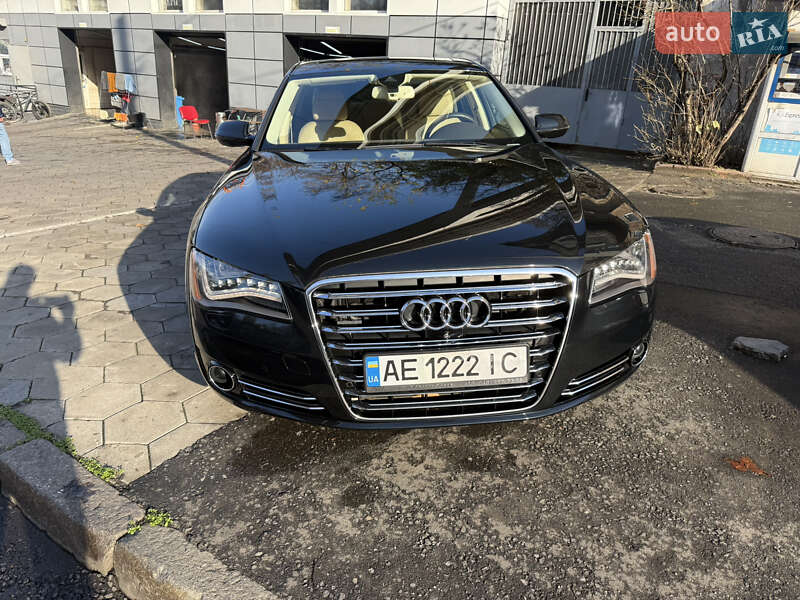 Седан Audi A8 2013 в Одессе Седан Audi A8 2013 в Одессе
