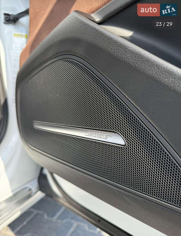 Седан Audi A8 2013 в Киеве фото 26 Седан Audi A8 2013 в Киеве