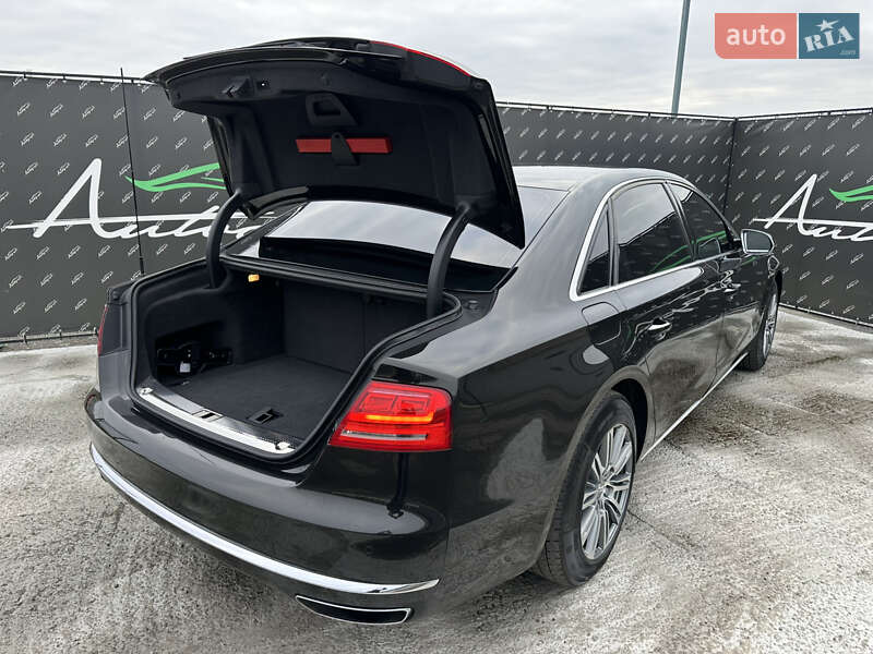 Седан Audi A8 2011 в Киеве