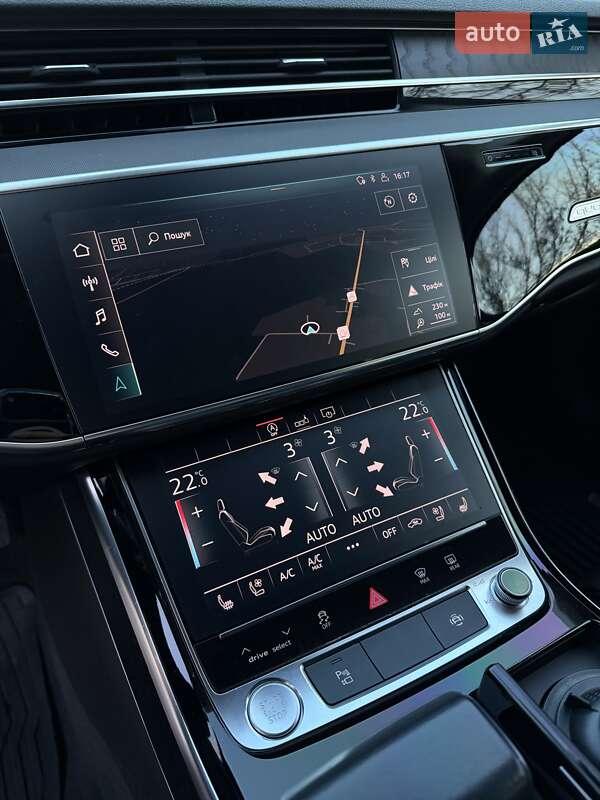 Седан Audi A8 2018 в Рівному