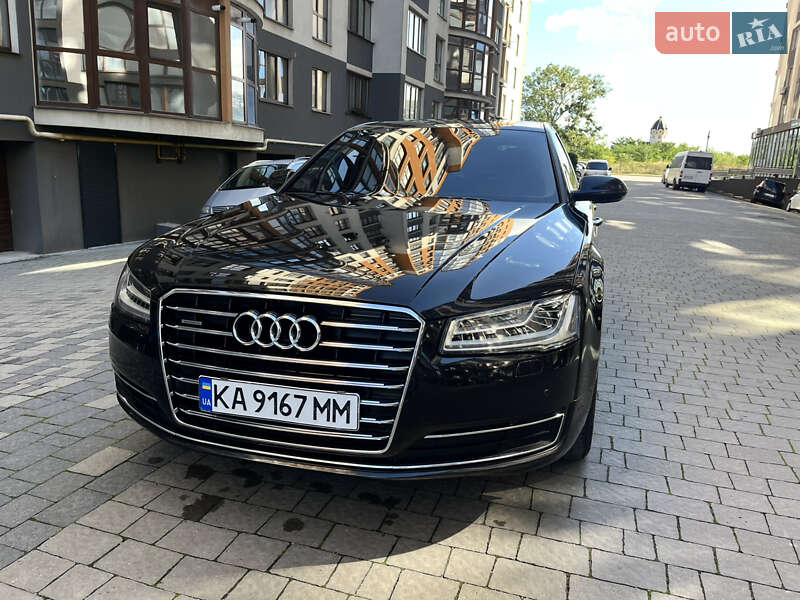 Седан Audi A8 2017 в Виннице