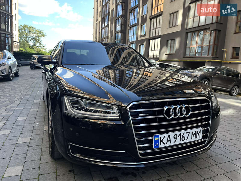 Седан Audi A8 2017 в Виннице