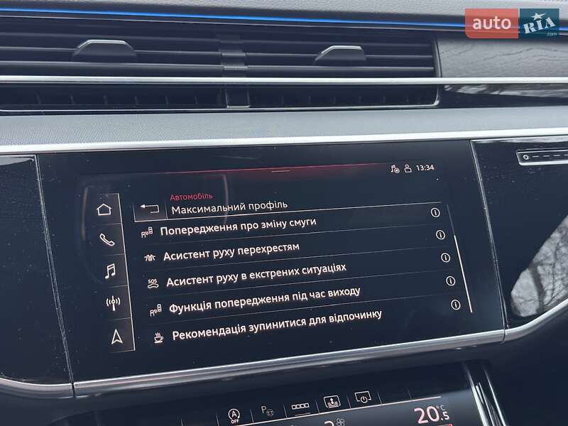 Седан Audi A8 2021 в Києві фото 59 Седан Audi A8 2021 в Києві