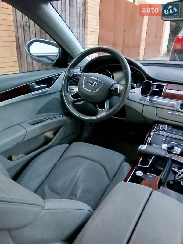 Седан Audi A8 2013 в Киеве фото 28 Седан Audi A8 2013 в Киеве