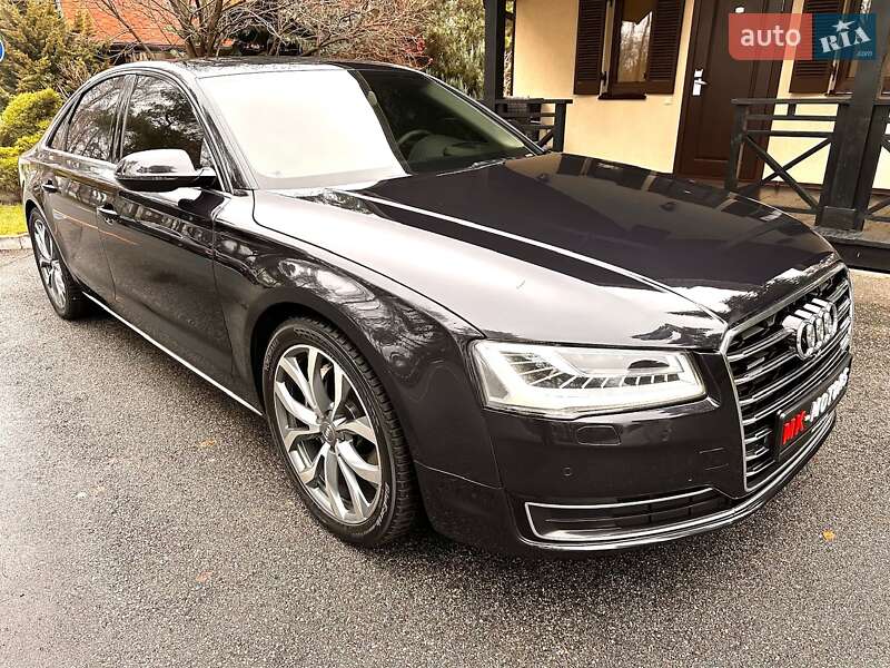 Седан Audi A8 2014 в Киеве