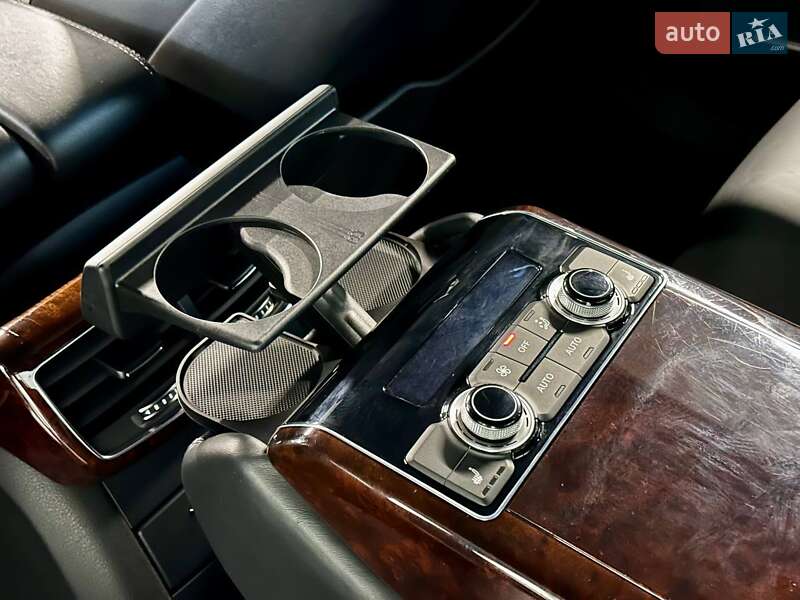 Седан Audi A8 2013 в Львове фото 30 Седан Audi A8 2013 в Львове